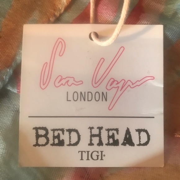 BED HEAD TIGI Beach Cover up NWT - Picture 2 of 5